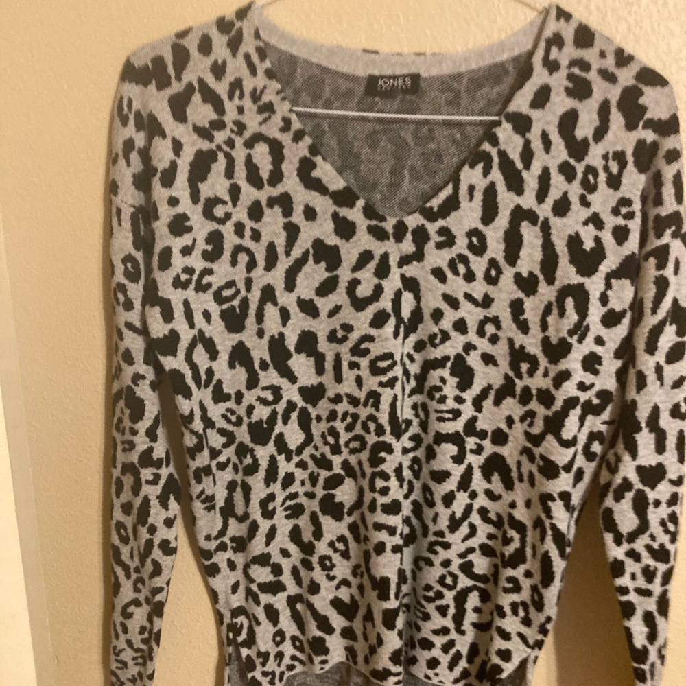 Jones New York Sweater L